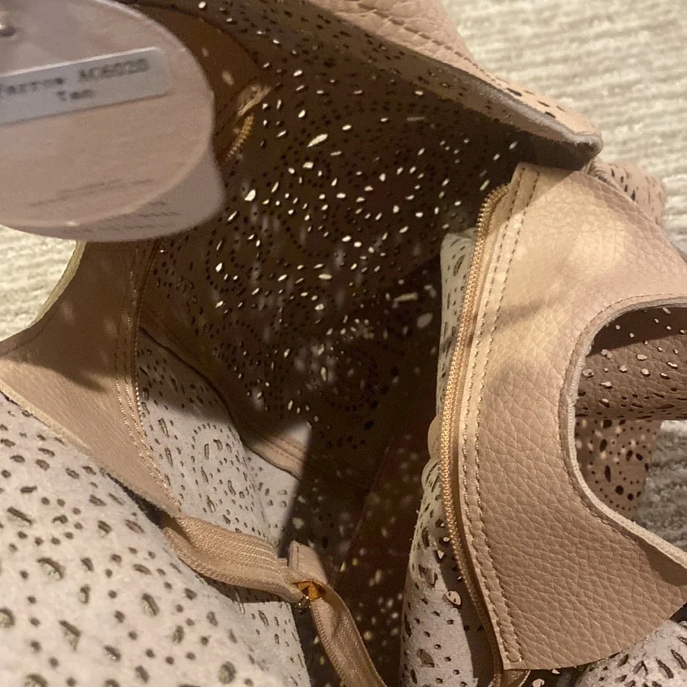 Melie Bianco Tan Hobo Bag Farrow